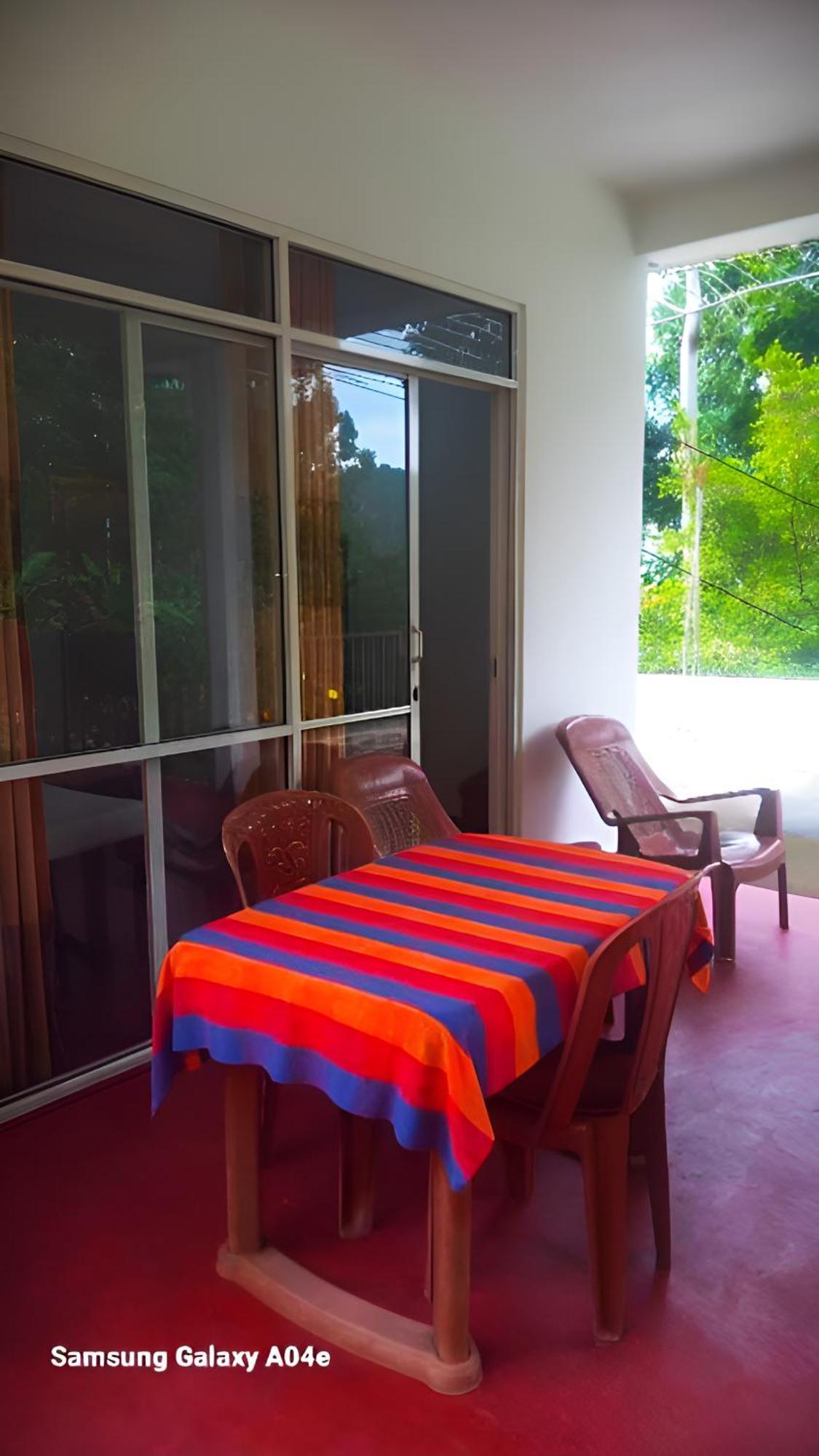 Senehas Homestay エッラ エクステリア 写真